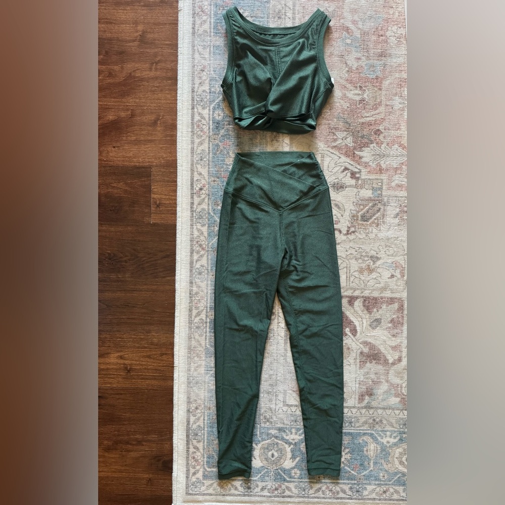 Green Aerie Set Size Small